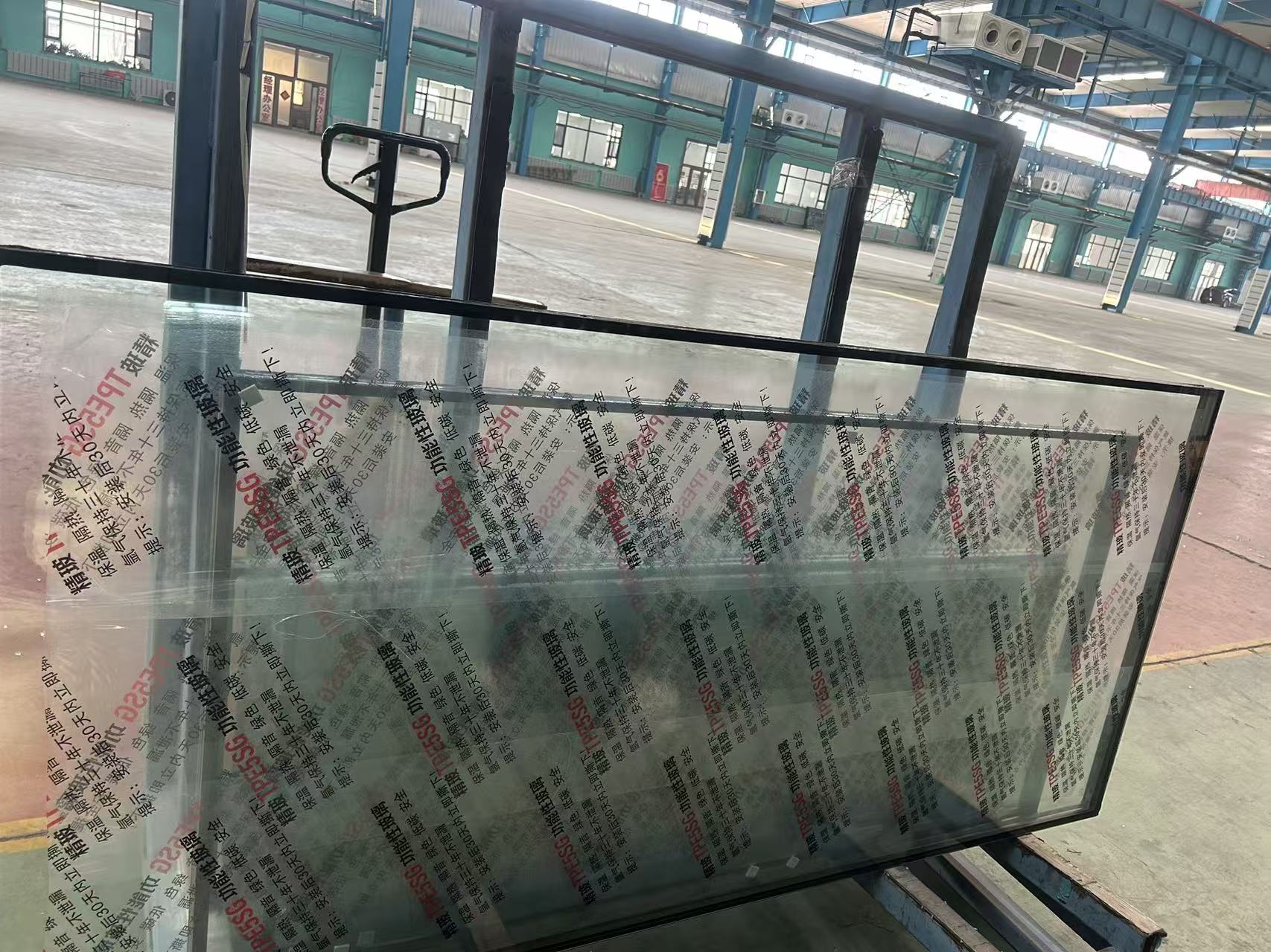 承德市玻璃源头工厂幕墙节能玻璃 - 方案